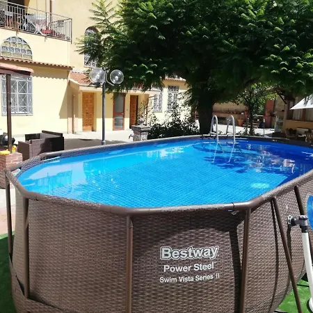 Numero5 Bed & Breakfast